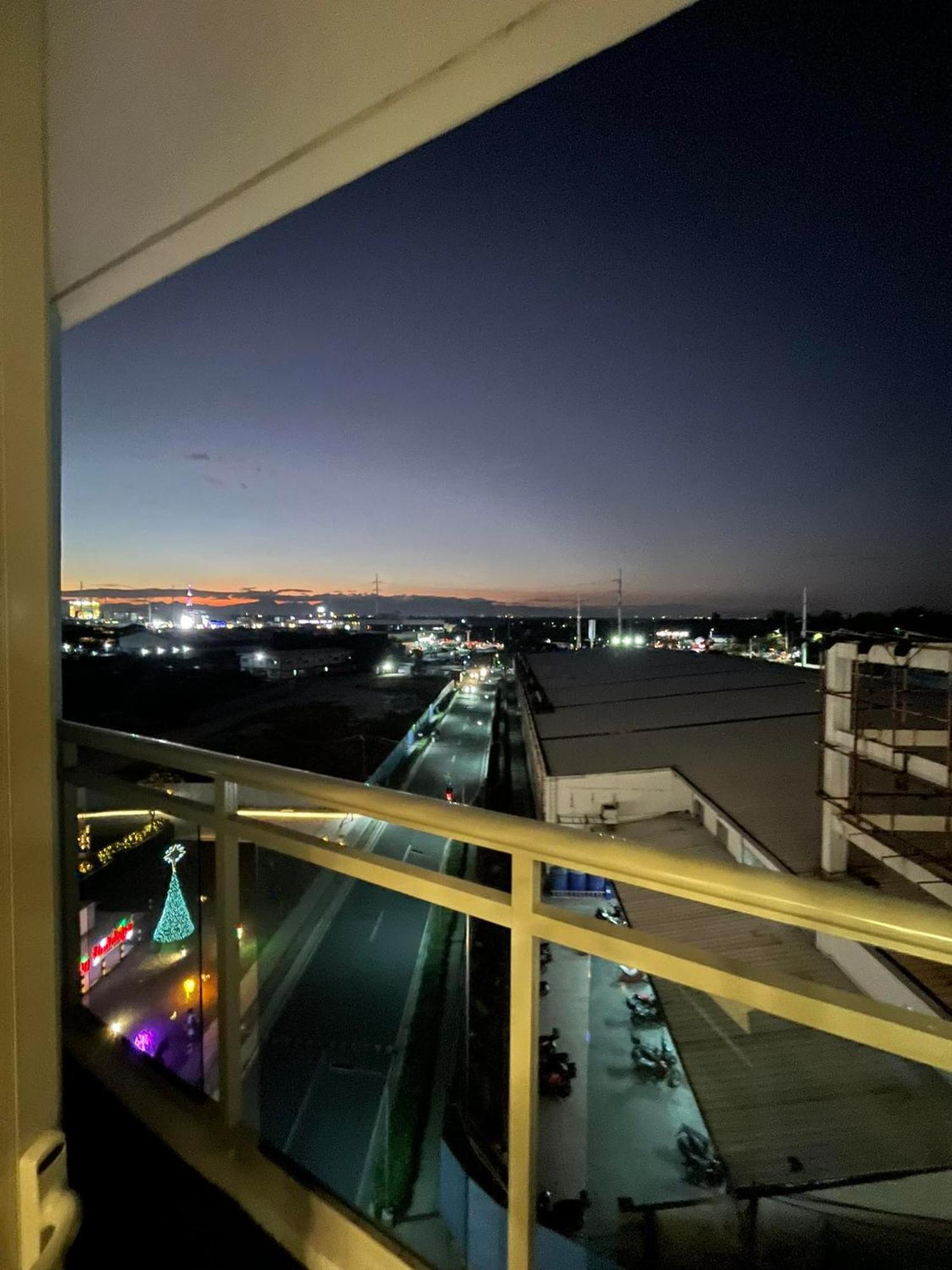 Azure North Monaco Tower Unit 608 San Fernando (Pampanga) Exterior foto